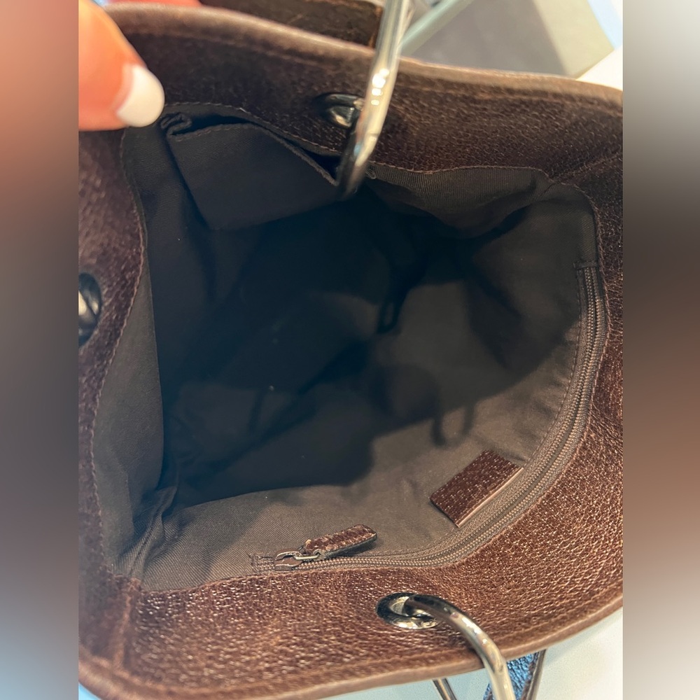 Gucci Monogram Small Eclipse Tote - image 4